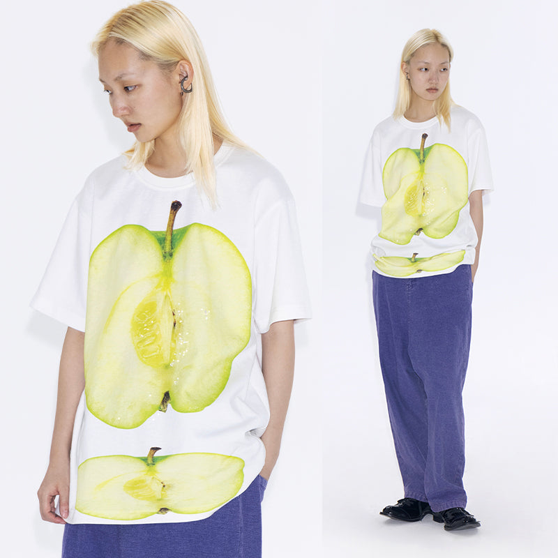 Sliced Green Apple Graphic T-Shirt