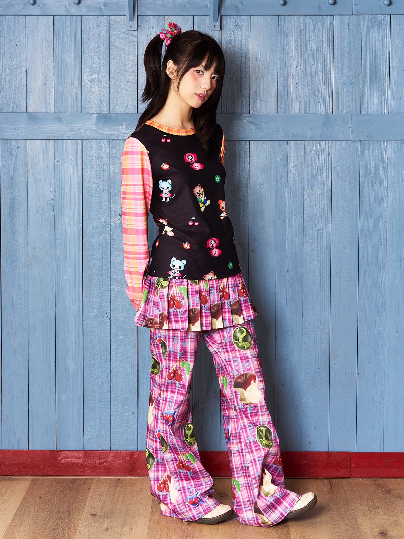 Fruits Plaid Pants with Pleated Mini Skirt