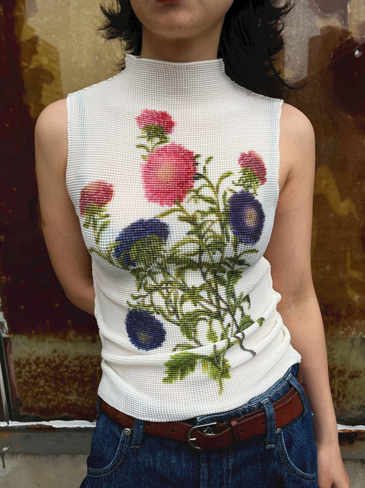 Chrysanthemum Floral Pleated Tank Top