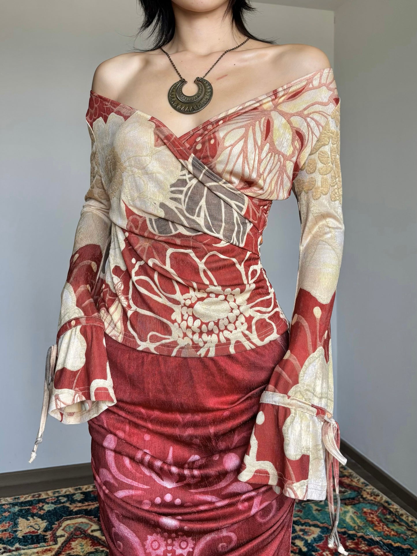 Lotus Iris Shimmer 2-Way Blouse