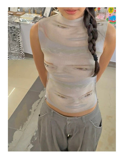 Silver Lips Mannequin Pleated Tank Top