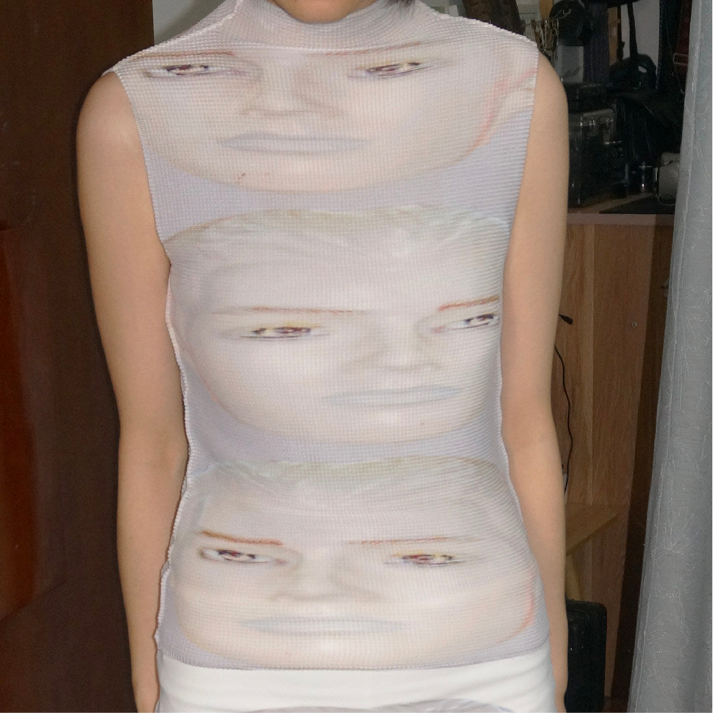 Silver Lips Mannequin Pleated Tank Top
