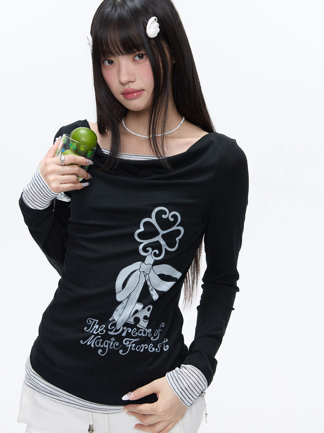Wishcore Ribbon Lock Sweatshirt | BETWEENAND – Glitch Cupids