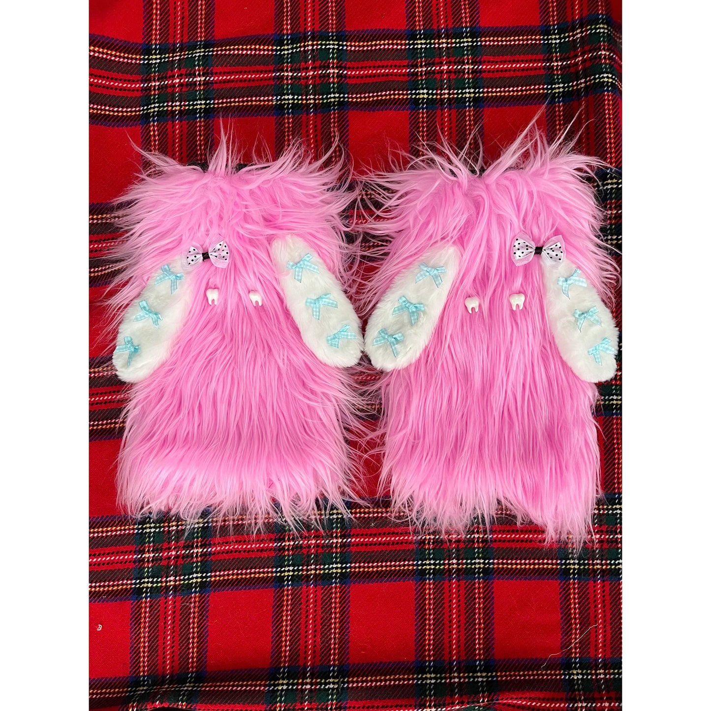 bunny-ears-long-fur-pink-leg-warmers