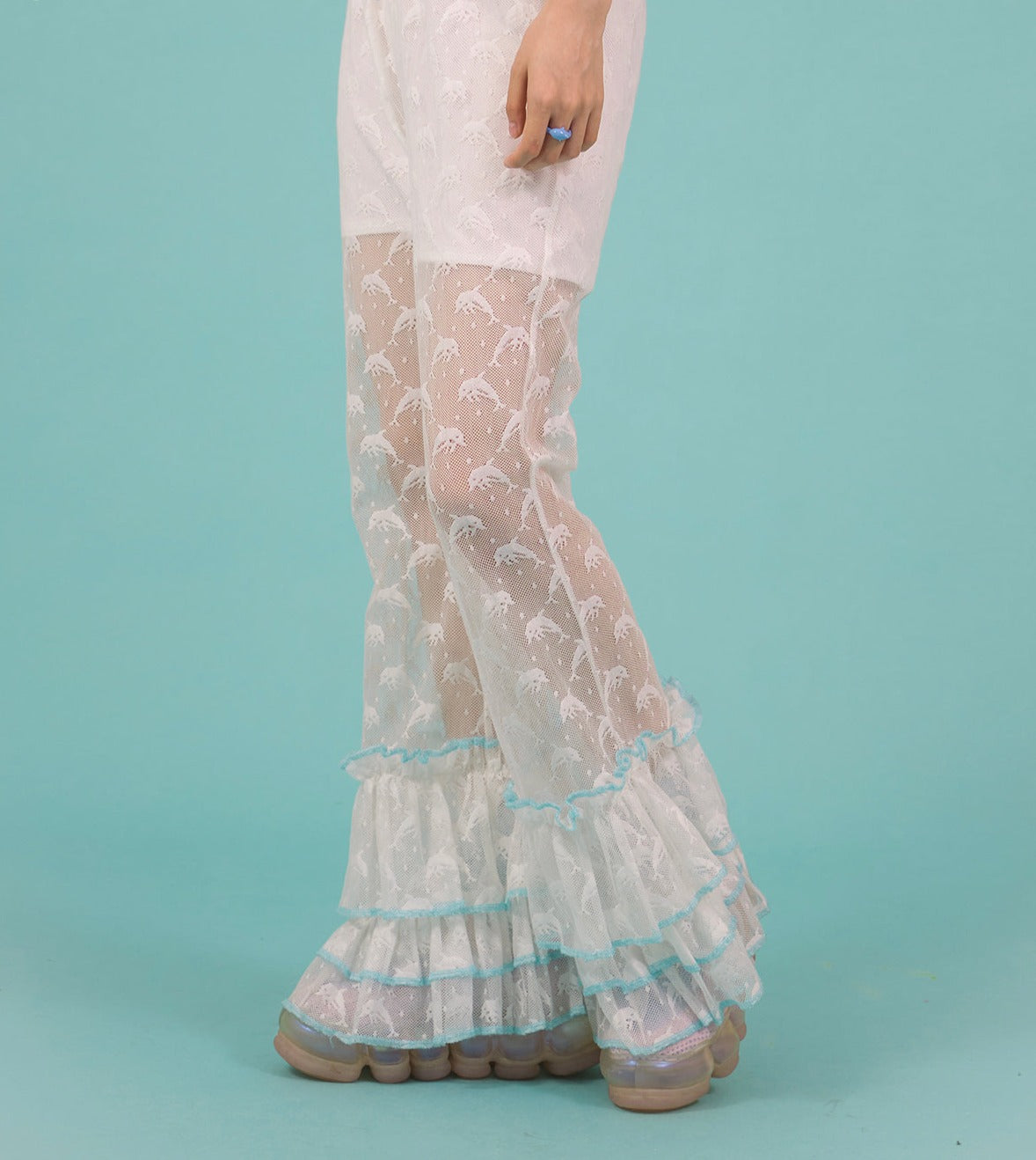 frufru-lace-dolphin-flare-pants-glitch-cupids