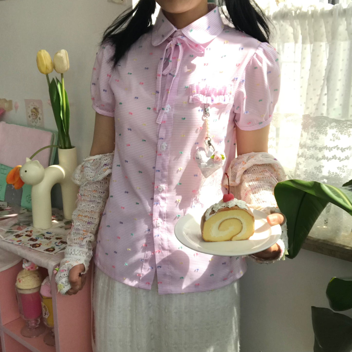 Croissant Collar Candy Shirt