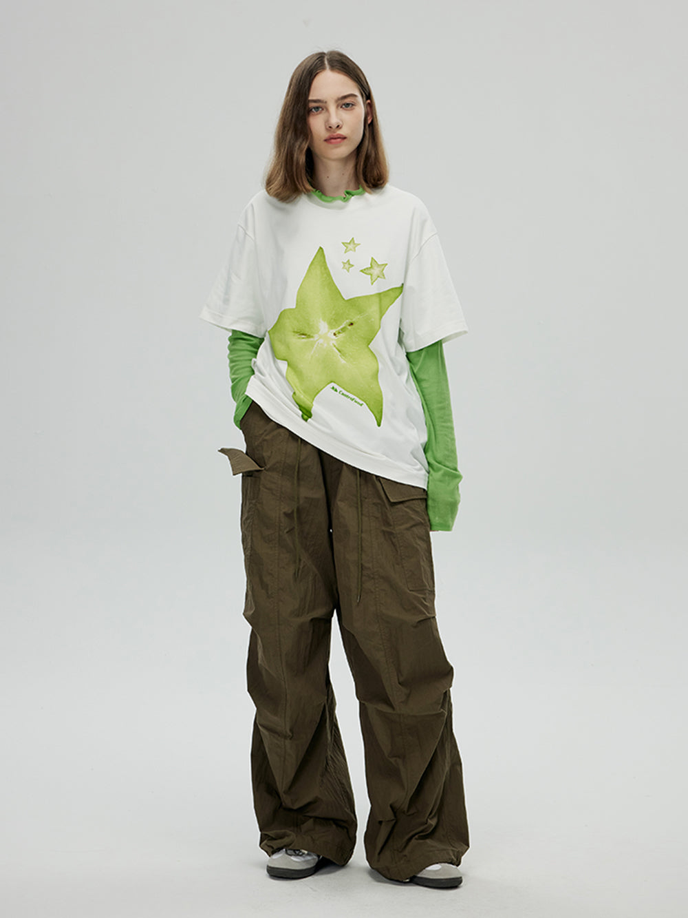 Green Star Fruit Graphic T-Shirt