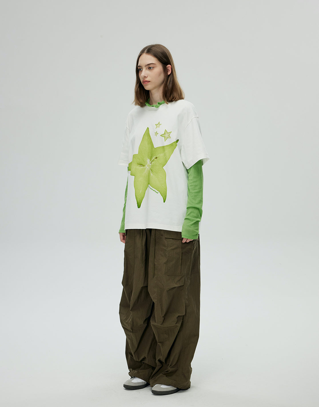 Green Star Fruit Graphic T-Shirt