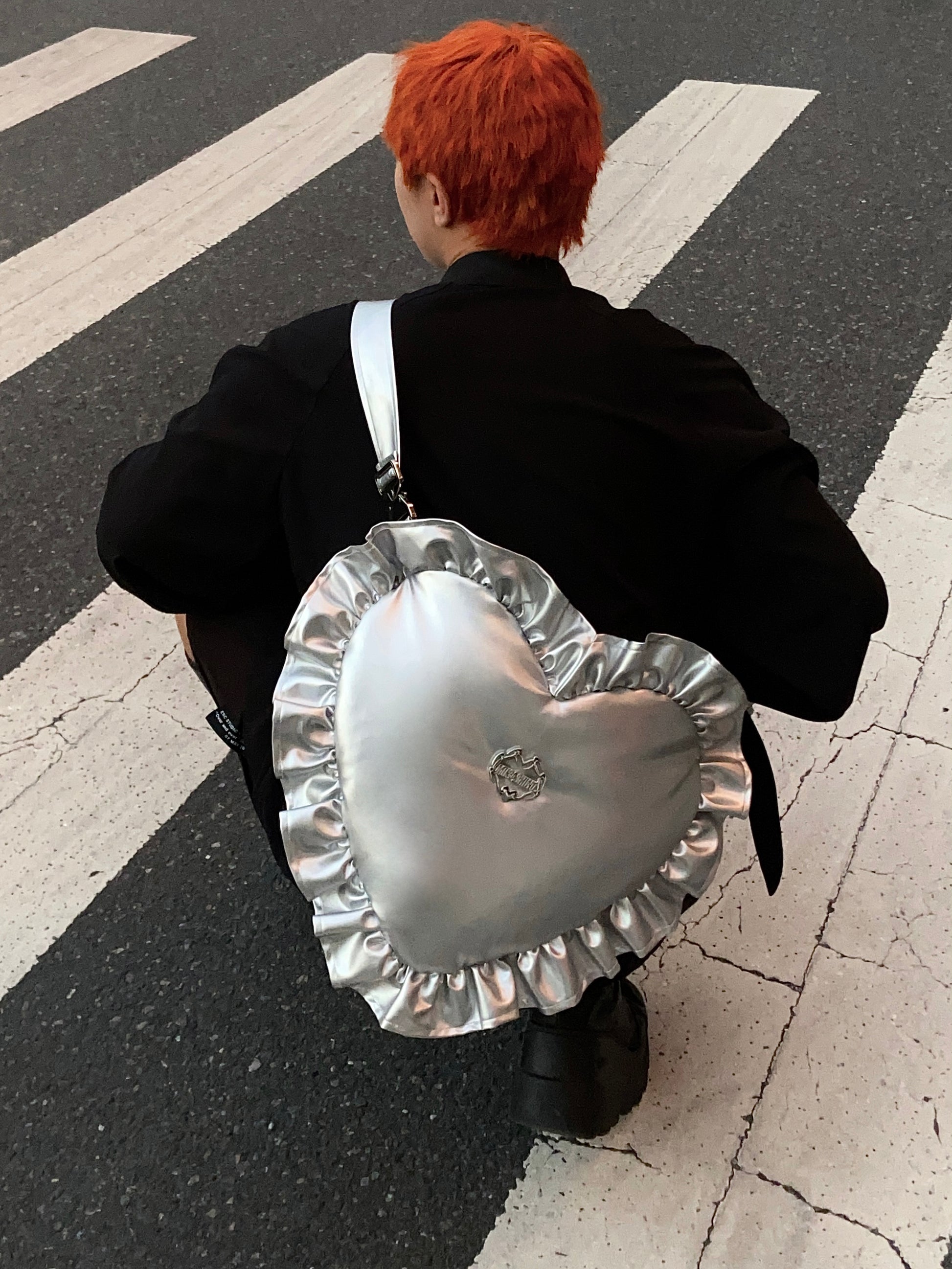 musashino-silver-heart-pillow-bag