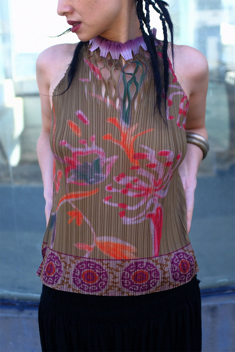 Floral Cutout Pleated Tank Top