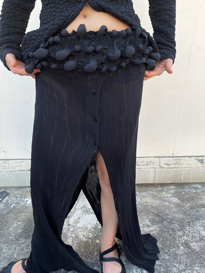 Sculpture Pleated Maxi Skirt